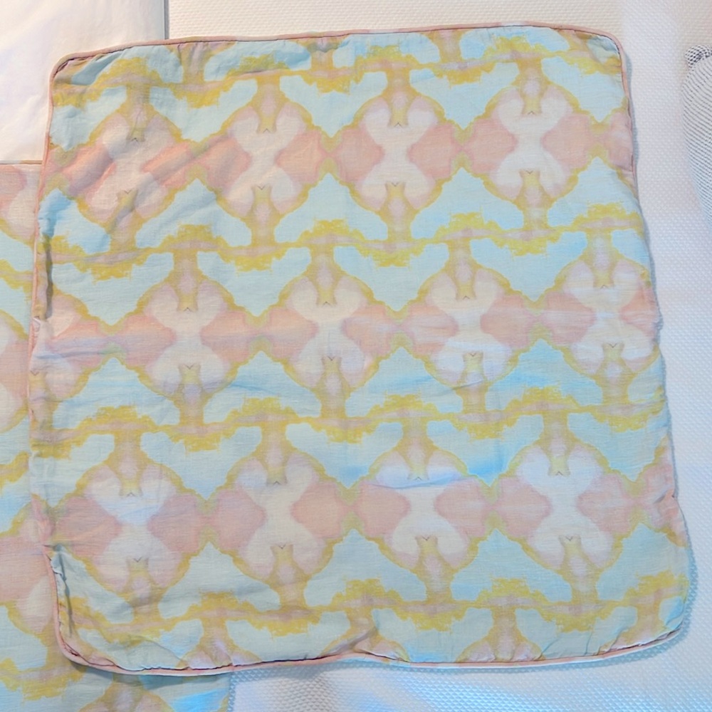 Laura Park Euro Shams